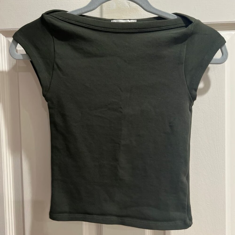 Women’s short sleeve ribbed bodycon t-shirt